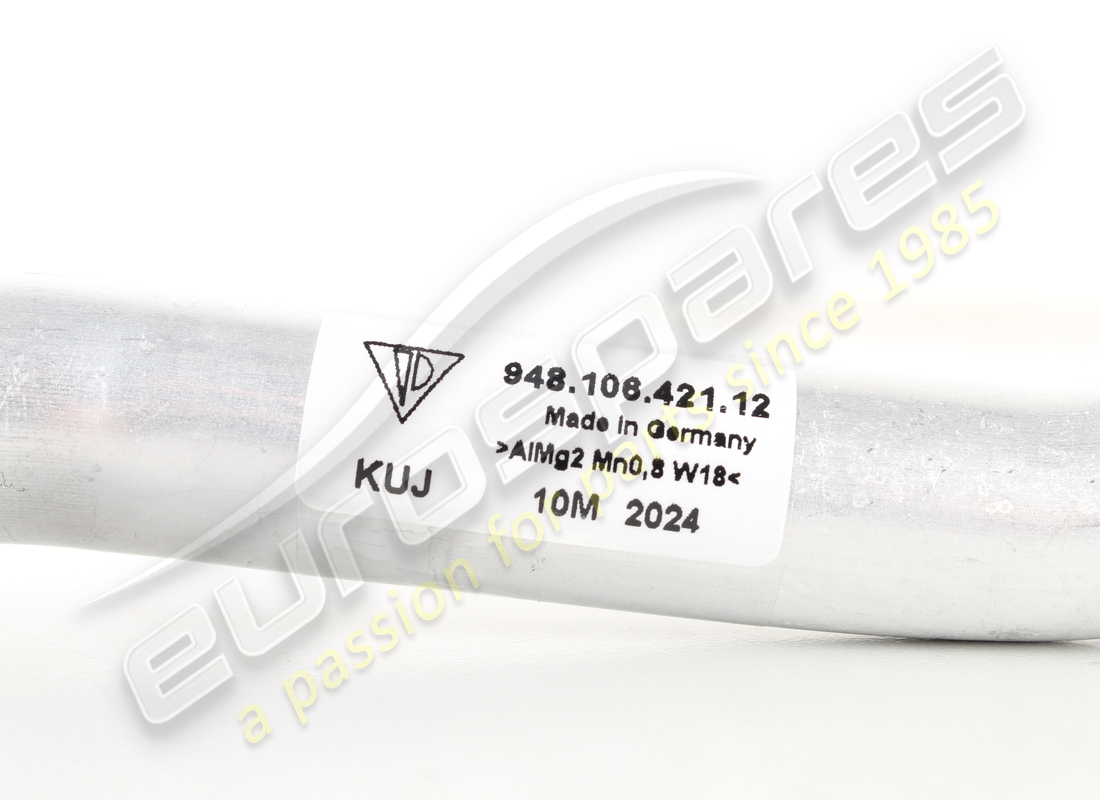 NUEVO PORSCHE TUBO DE REFRIGERANTE. NÚMERO DE PARTE 94810642112 (3) nuevo porsche tubo de refrigerante. número de parte 94810642112 (3)