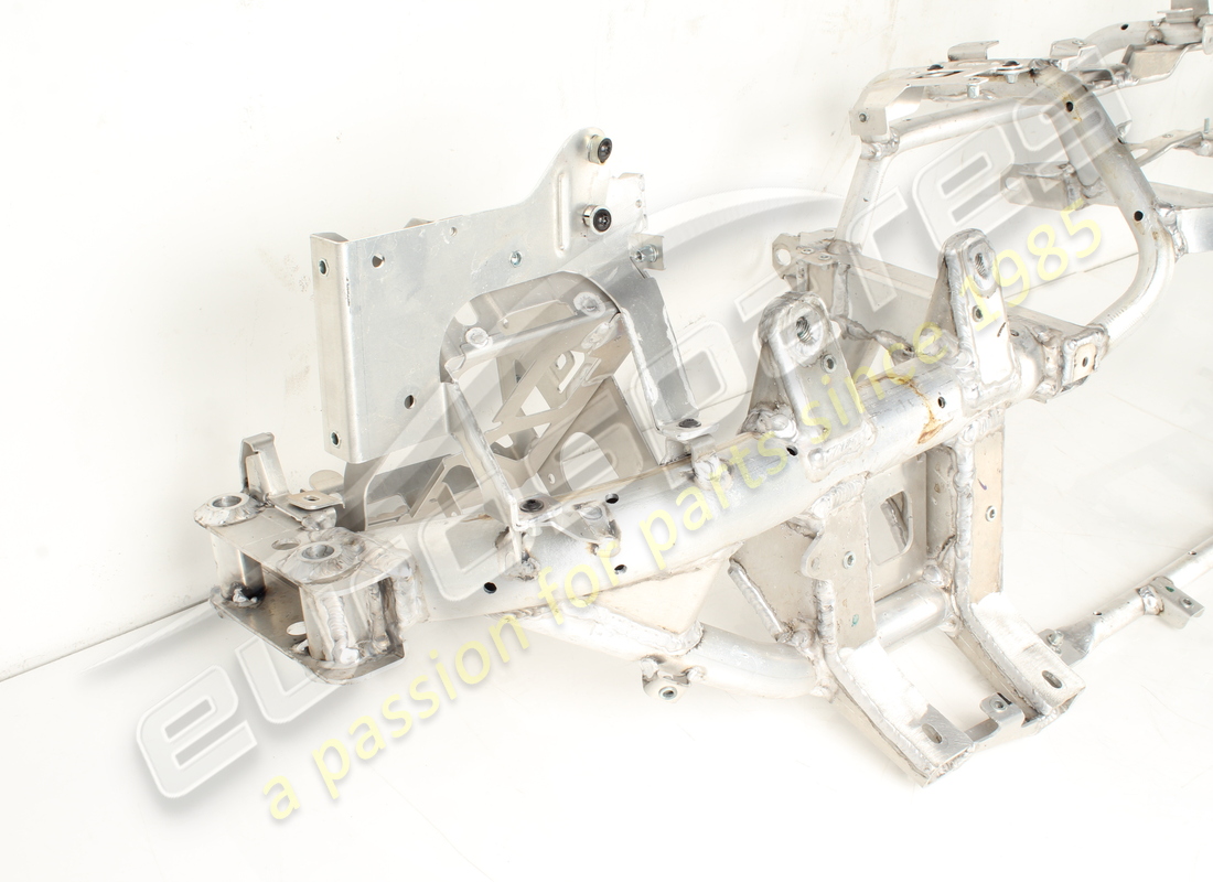 travesaño del tablero ferrari usado. número de parte 934970 (2)