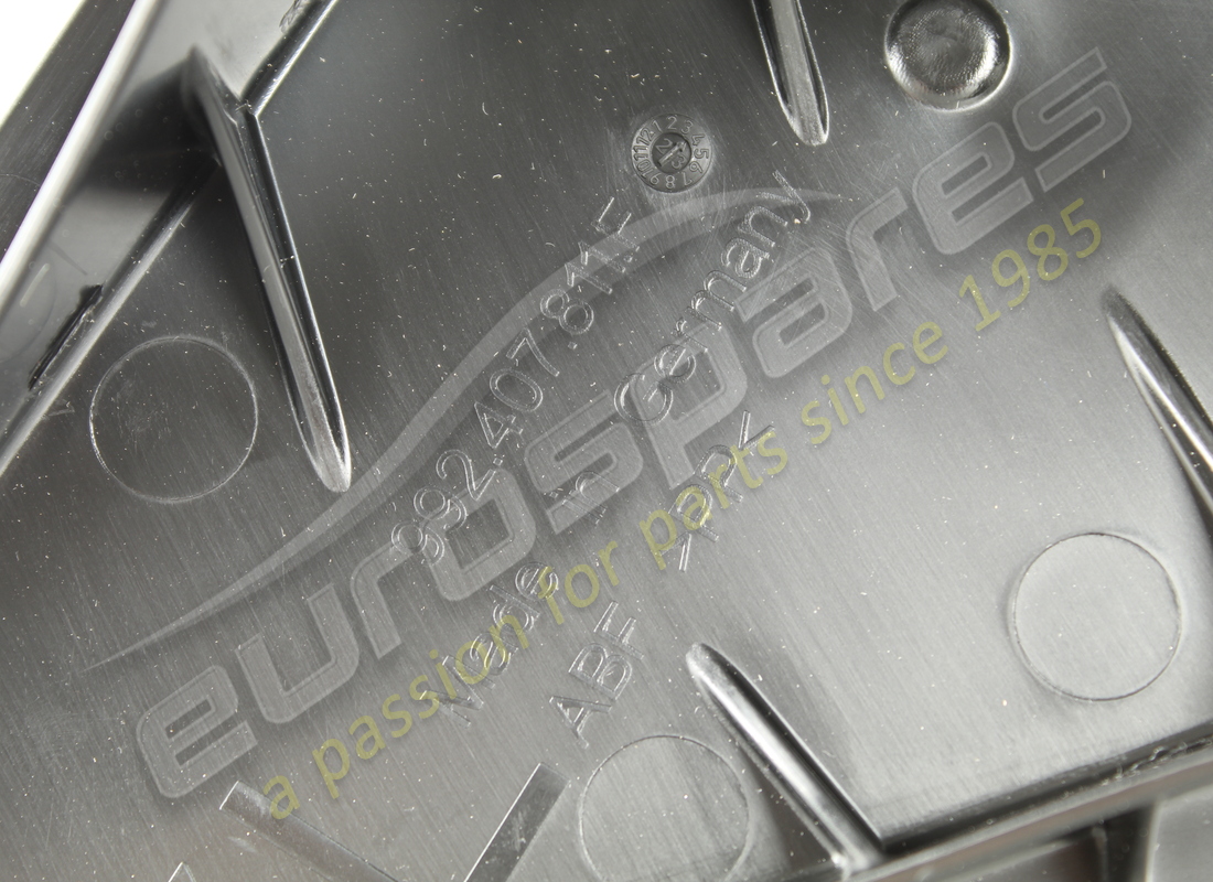 NUEVO PORSCHE SPOILER. NÚMERO DE PARTE 992407811F (3) nuevo porsche spoiler. número de parte 992407811f (3)