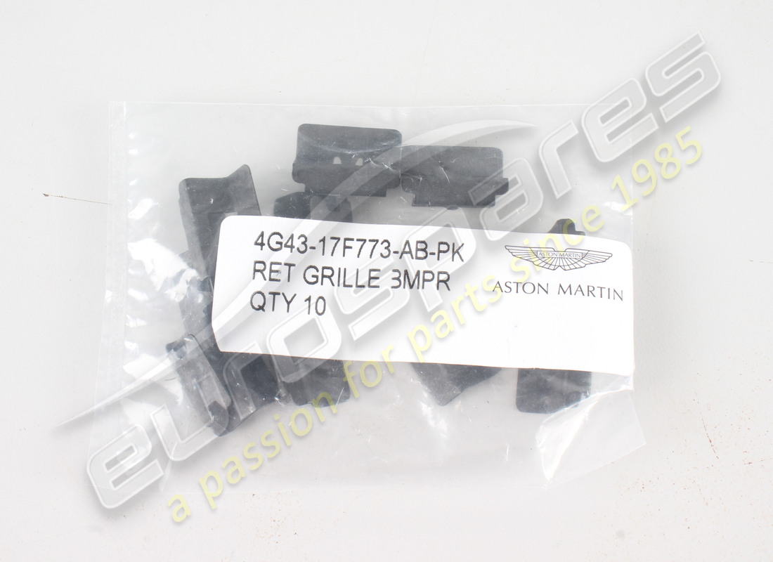 nuevo retenedor aston martin para rejilla de parachoques delantero. número de pieza 4g4317f773abpk (1)