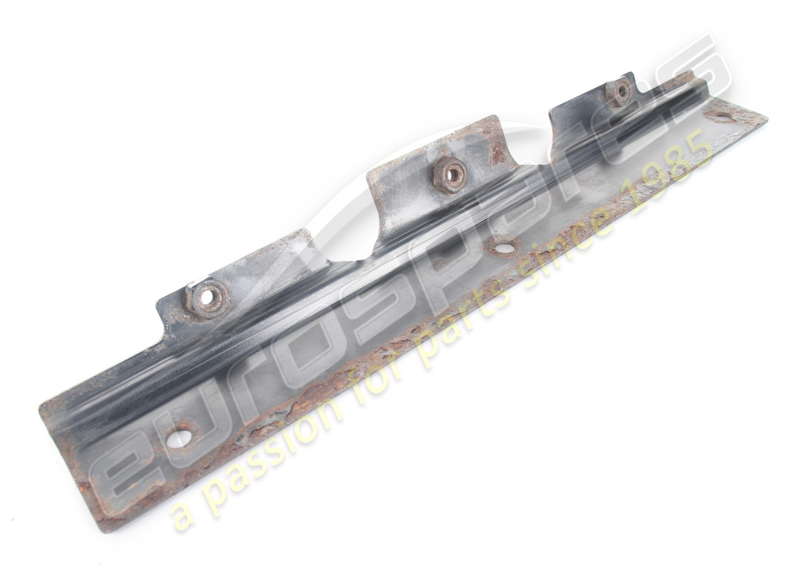 USADO Aston Martin SOPORTE, PARACHOQUES TRASERO. NÚMERO DE PIEZA 4G4317B681AF (1)