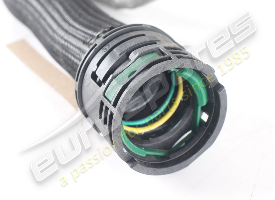 conjunto de tubo de llenado de combustible usado ferrari. número de pieza 278323 (5)