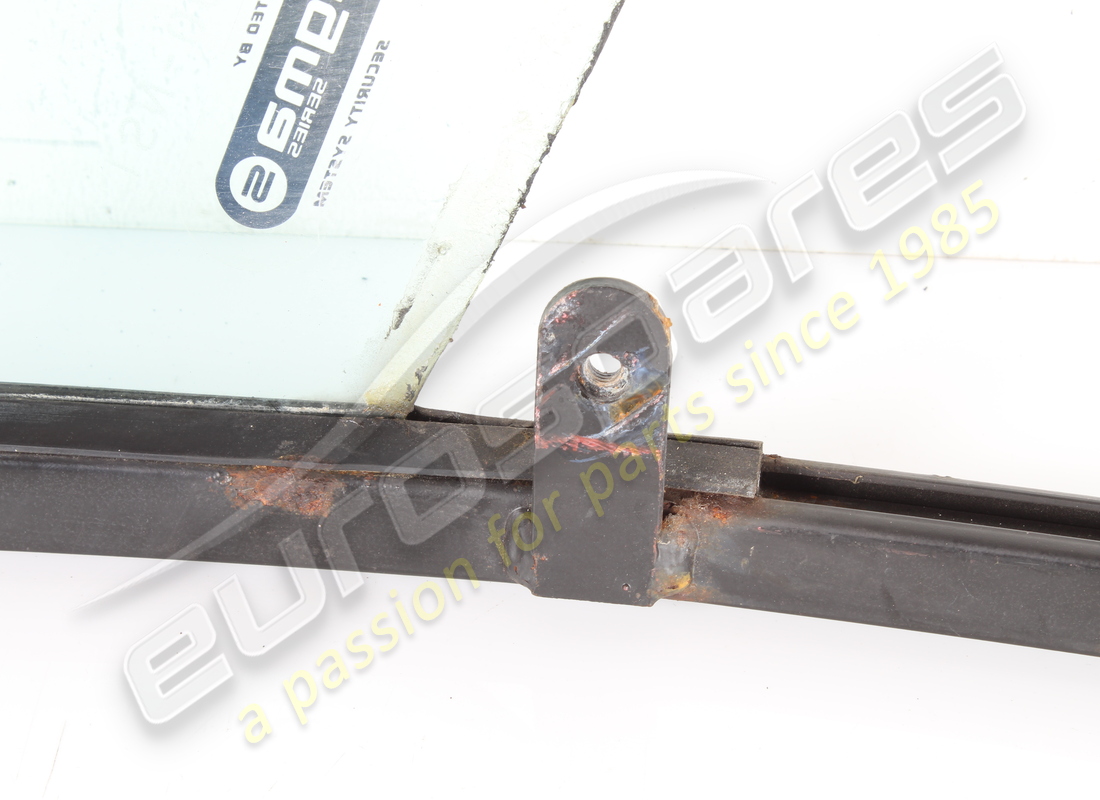usado eurospares lh cuarto de vaso y chasis para gts. número de pieza eap1721800 (3)