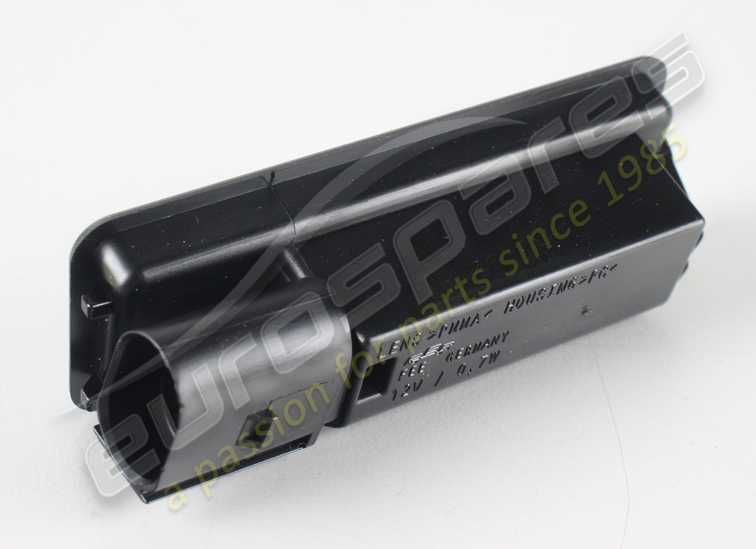 luz de matrícula nueva porsche. número de pieza pab94302101 (3)