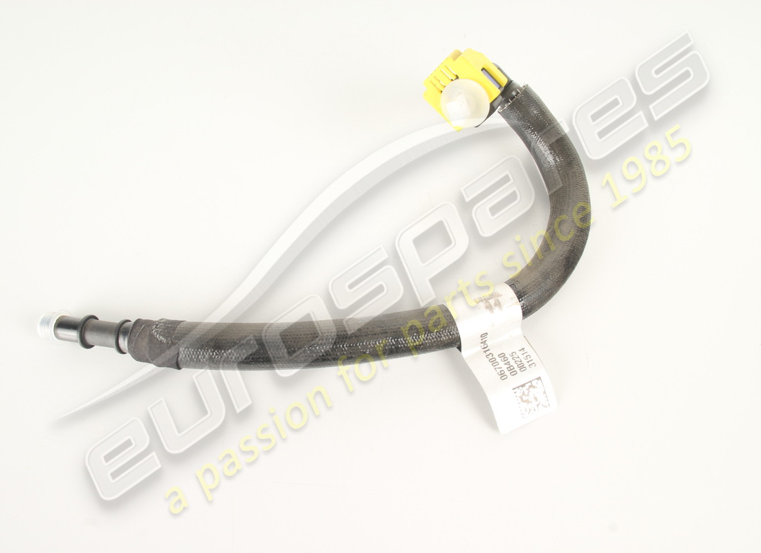 nuevos maserati tubos de combustible del compartimiento del motor. número de pieza 670031641 (1)