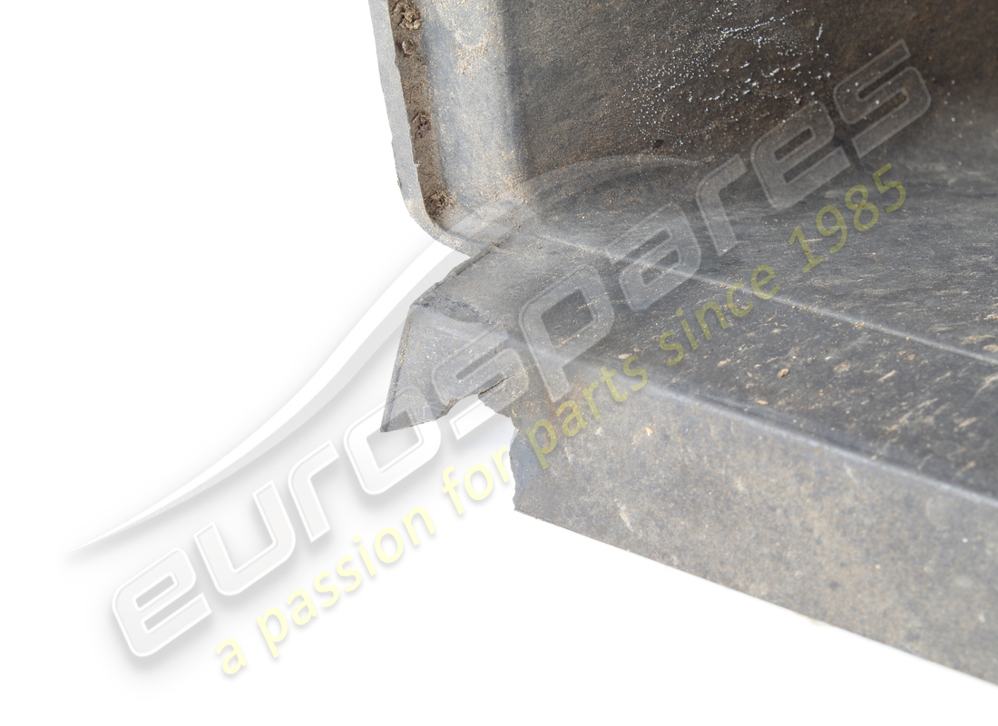 conducto de aire izquierdo maserati usado. número de pieza 372000257 (4)