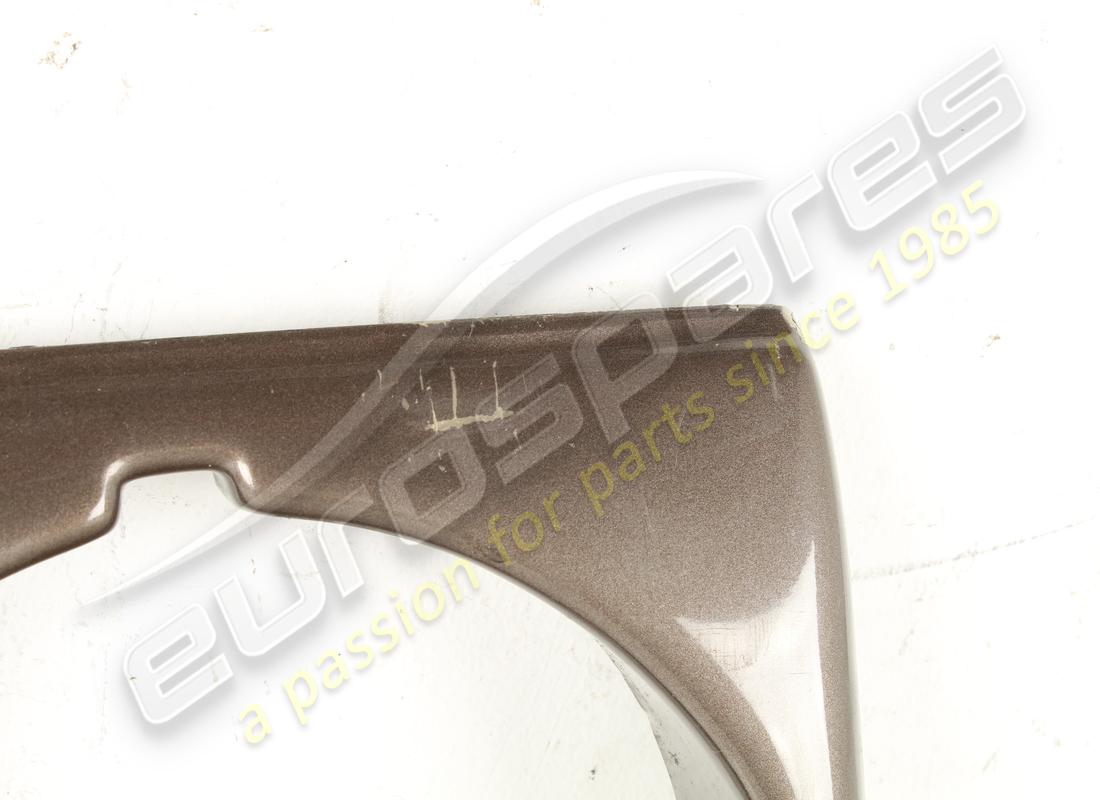 marco del faro derecho ferrari dañado. número de pieza 2558203200 (3)