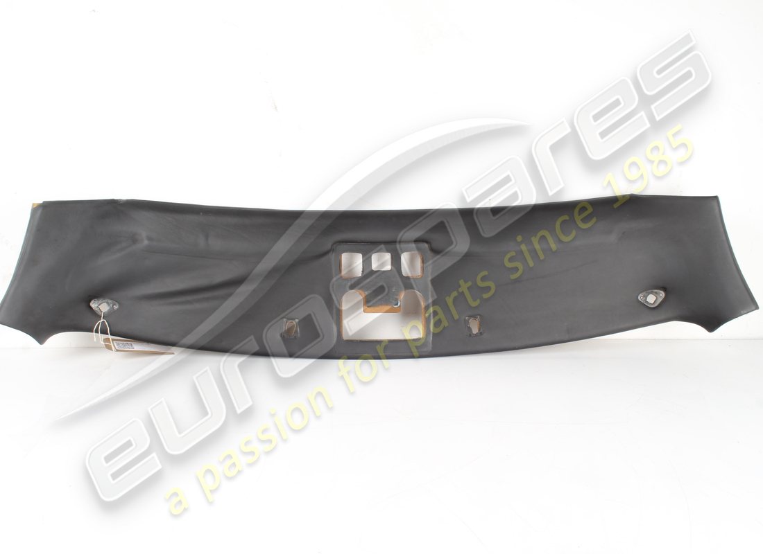 MOLDURA DE TECHO DAÑADA Ferrari EN NEGRO VM8500. NÚMERO DE PIEZA 64596700 (1)