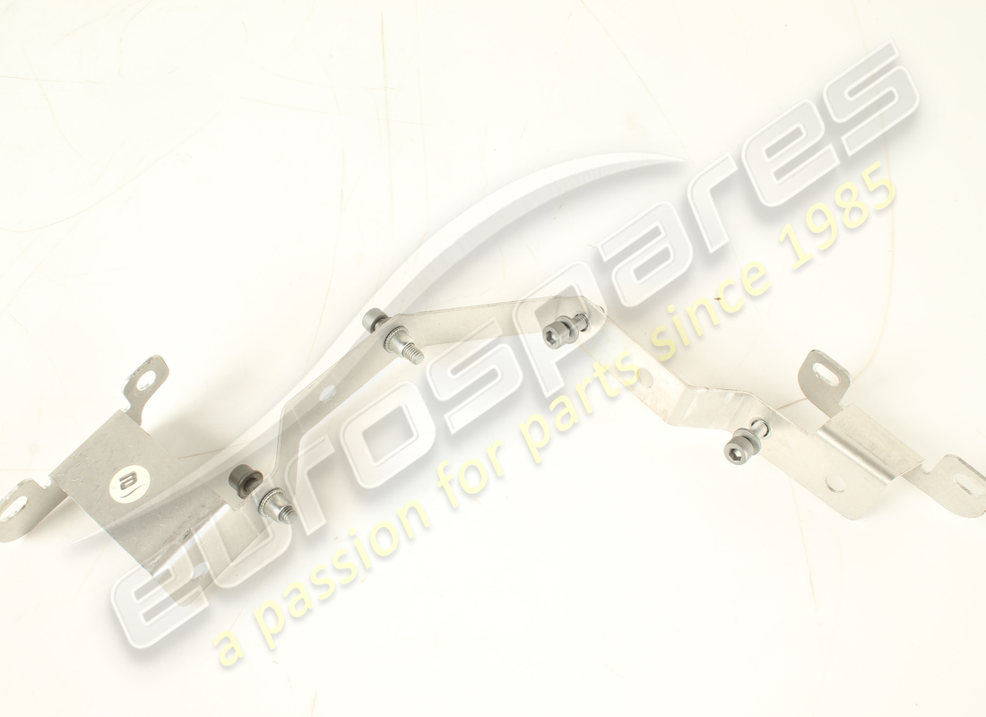 SOPORTE DE SENSOR GPF USADO Ferrari. NÚMERO DE PIEZA 808103 (1)