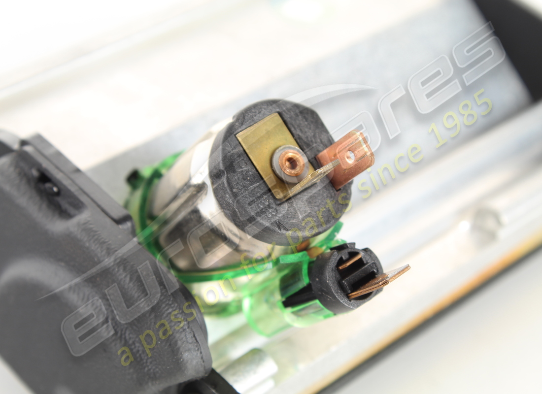 CENICERO USADO ASTON MARTIN MAN - PLACA NÚMERO DE PIEZA 4G438010595 (6) cenicero usado aston martin man - placa número de pieza 4g438010595 (6)