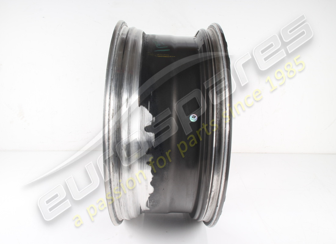 llanta delantera ferrari usada. número de parte 275585 (5)