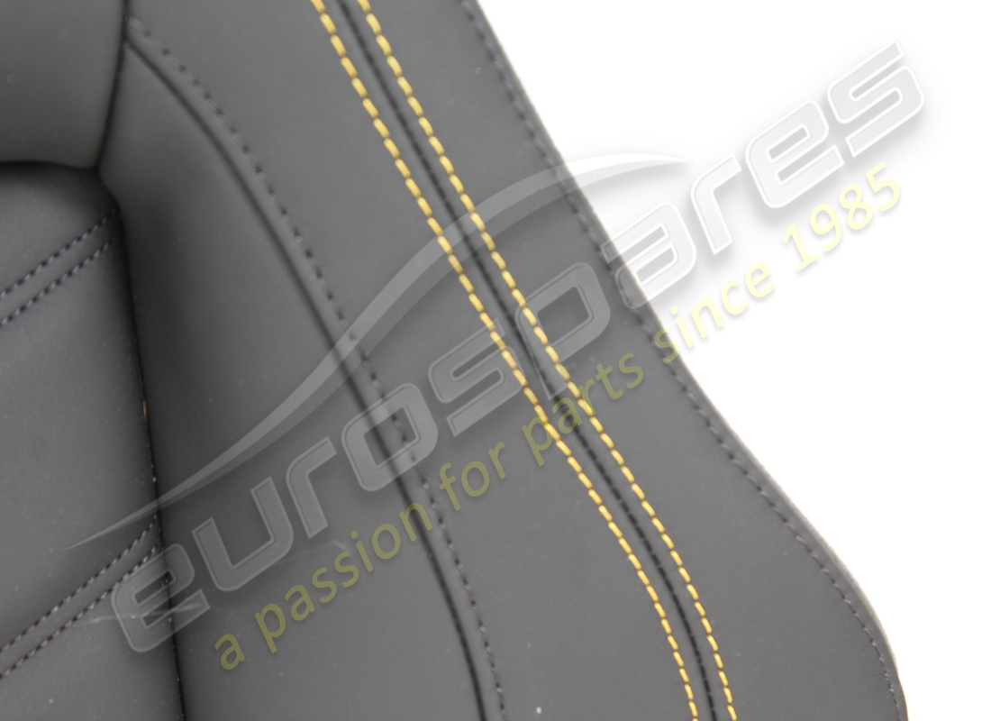conjunto de cojín de asiento trasero usado maserati. número de pieza 670206804 (2)