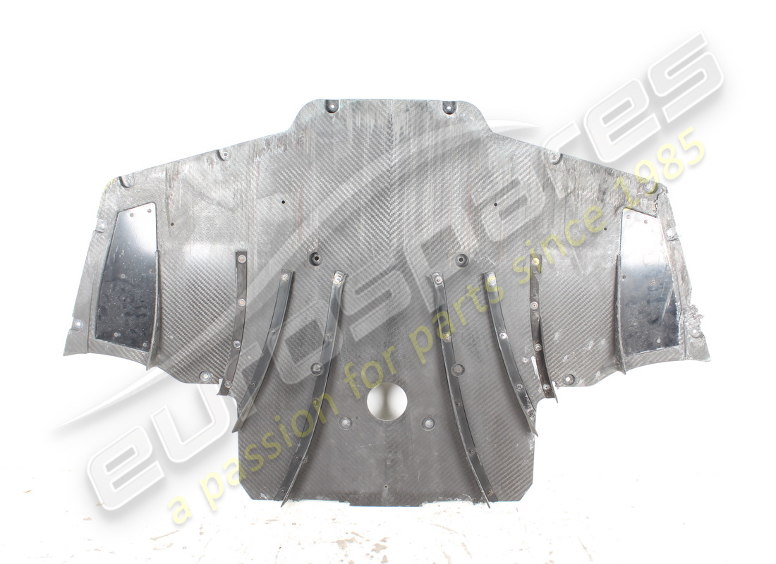 dañado ferrari número de pieza del protección de bajos delantero 958160