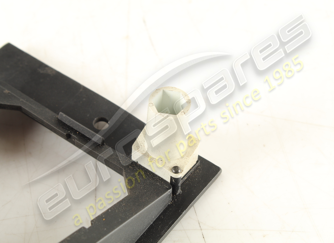 used ferrari 412 lhd instrument panel. part number 2576210010 (4)