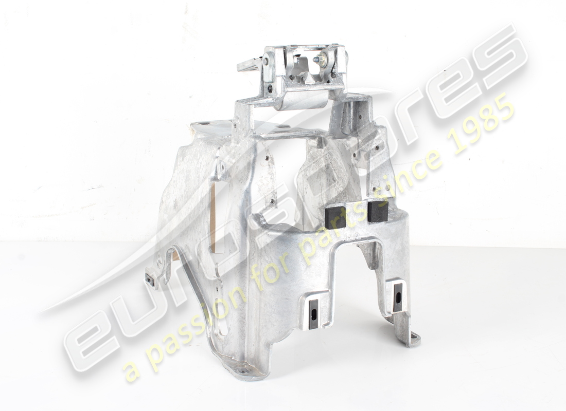 FUNDICIÓN DE BISAGRA DE APOYABRAZOS DELANTERO USADA Ferrari. NÚMERO DE PIEZA 854672 (1)