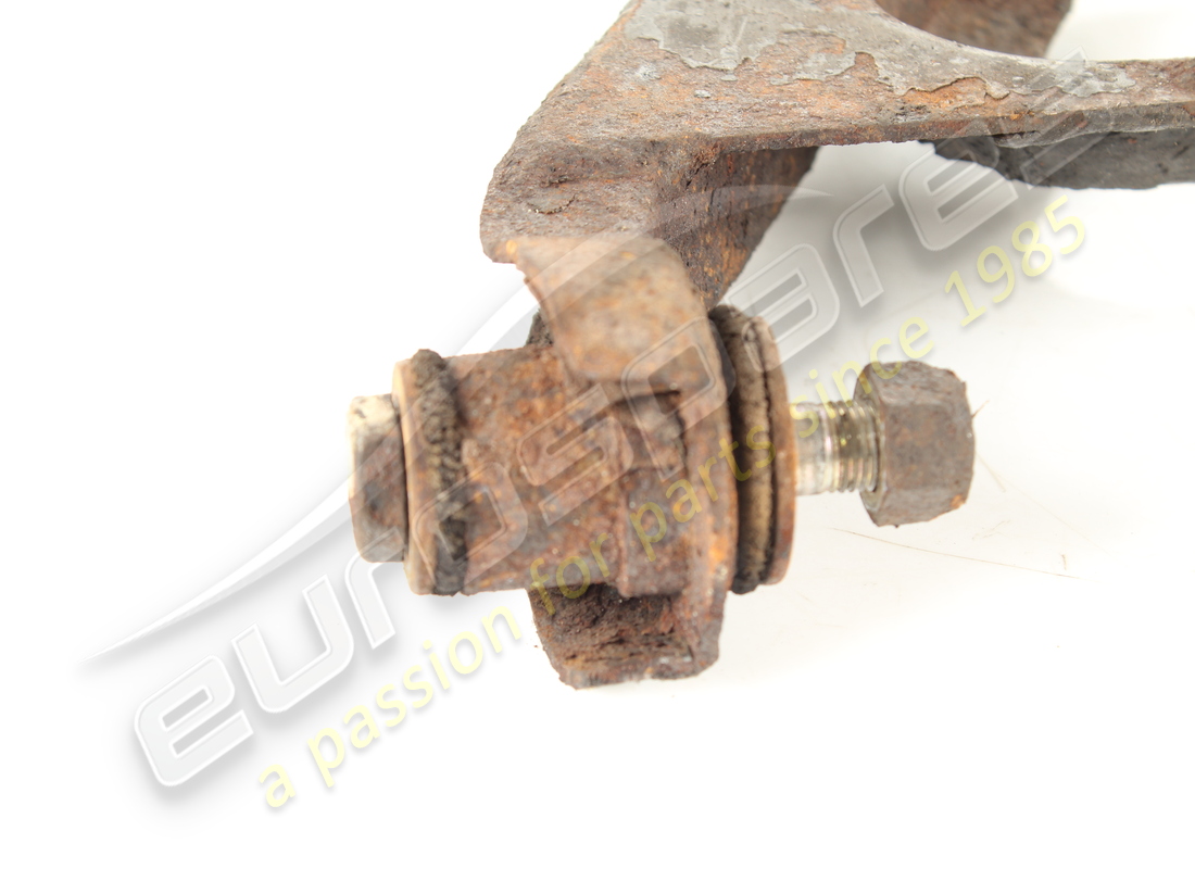 palanca inferior de suspensión trasera izquierda ferrari usada. número de pieza 117806 (4)