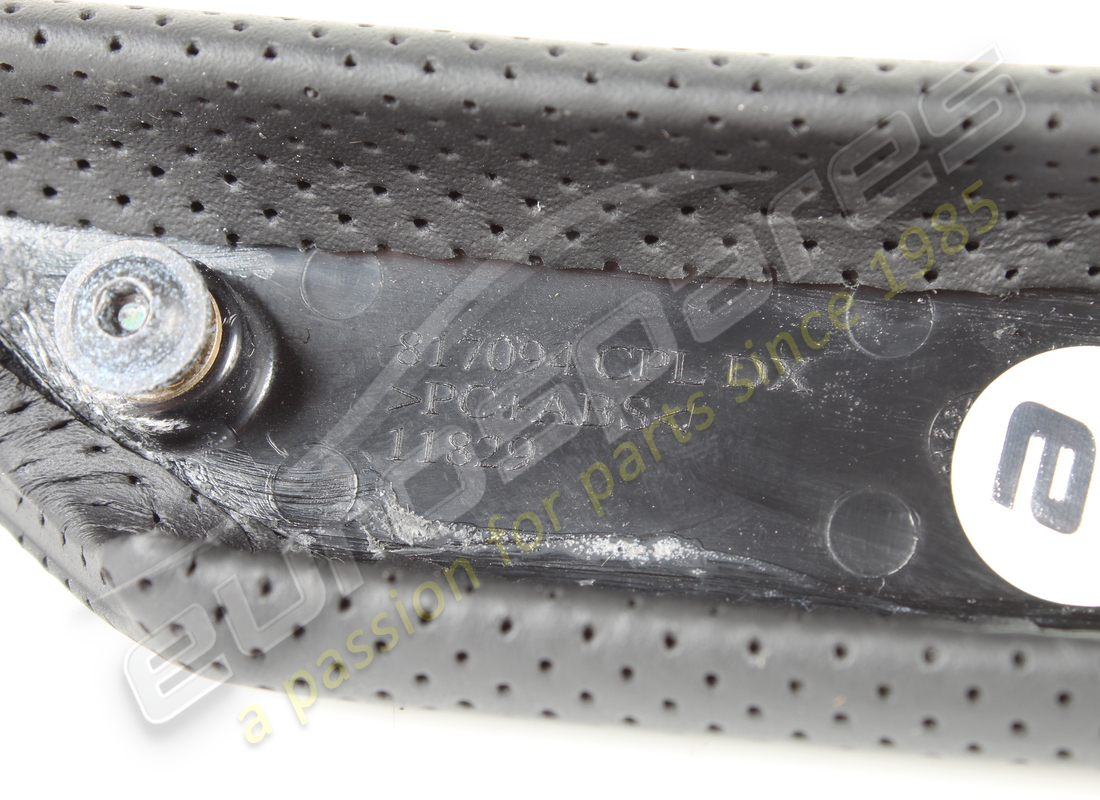 USADO FERRARI ASA DE AGARRE COMPLETA CARCASA DELANTERA DERECHA. NÚMERO DE PIEZA 976386 (3) usado ferrari asa de agarre completa carcasa delantera derecha. número de pieza 976386 (3)