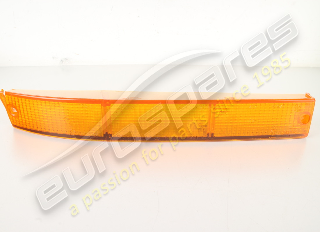 NEW (OTHER) FERRARI RH FRONT LENS INDICATOR RHD . PART NUMBER 61536100 (1)