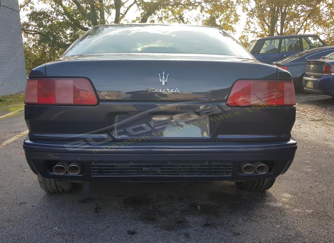 maserati qtp v6 (1996) con varios, preparándose para desmantelar #7
