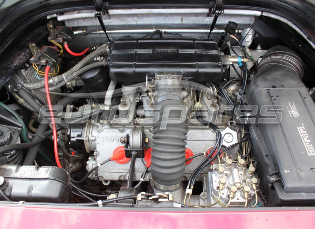 ferrari mondial 3.0 qv (1984) con 56,204 kilómetros, en preparación para desmantelamiento #10