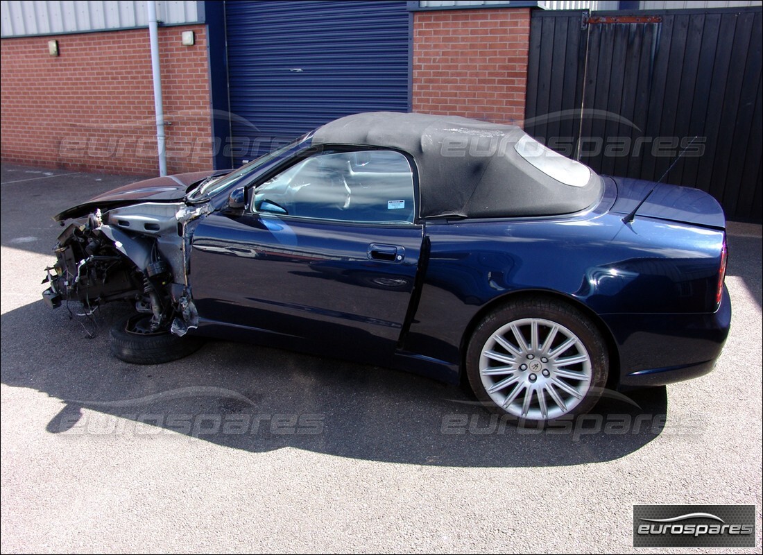 maserati 4200 spyder (2002) con 17,883 miles, preparándose para desmantelar #2