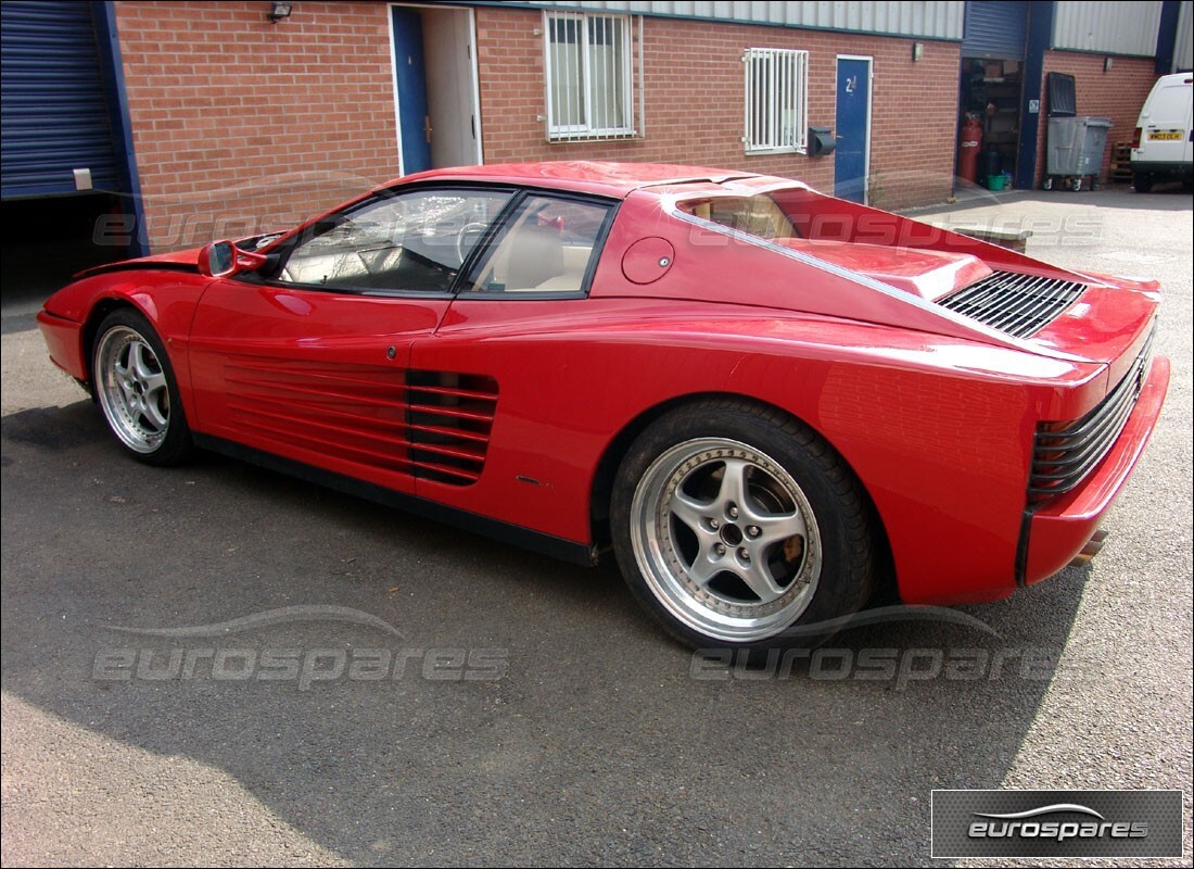 ferrari testarossa (1990) con 33,992 miles, preparándose para desmantelar #2