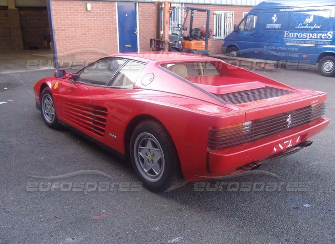 ferrari testarossa (1990) con 13,021 miles, preparándose para desmantelar #2