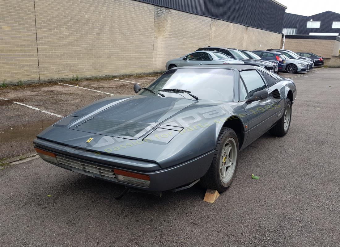 ferrari 328 (1985) con 20,317 kilómetros, en preparación para desmantelamiento #1