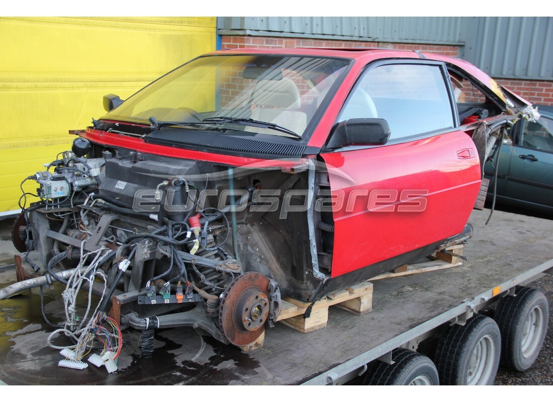 ferrari mondial 3.4 t coupe/cabrio preparándose para el desmantelamiento en eurospares