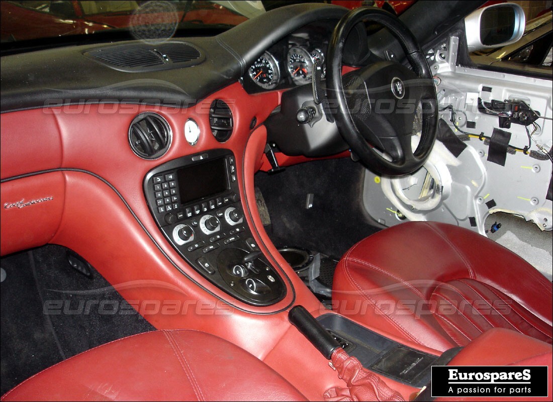maserati 4200 coupe (2003) con 62,000 miles, preparándose para desmantelar #6