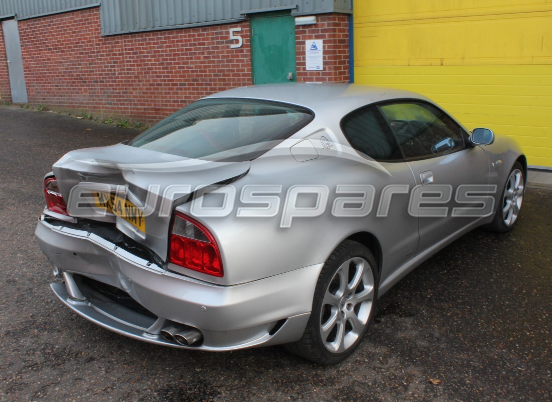maserati 4200 coupe (2004) con 55,871 miles, preparándose para desmantelar #4