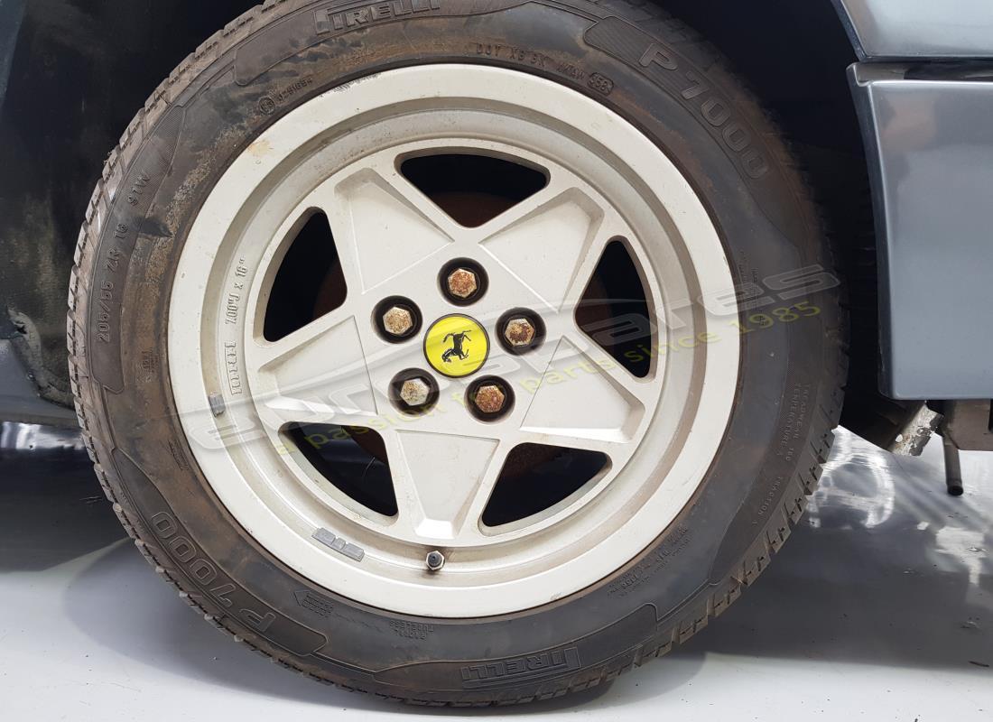 ferrari 328 (1985) con 20,317 kilómetros, en preparación para desmantelamiento #16