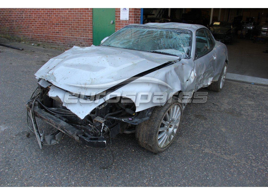 maserati 4200 coupe (2003) con 27,600 miles, preparándose para desmantelar #1