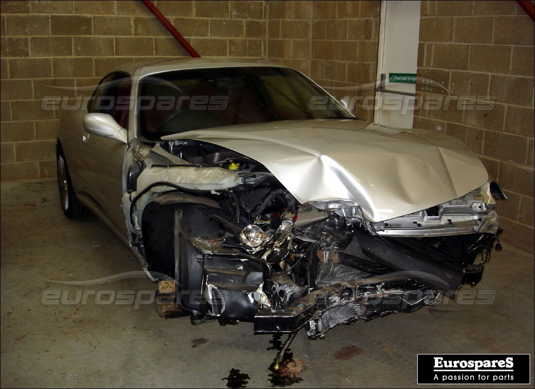 maserati 4200 coupe (2003) con 62,000 miles, preparándose para desmantelar #4