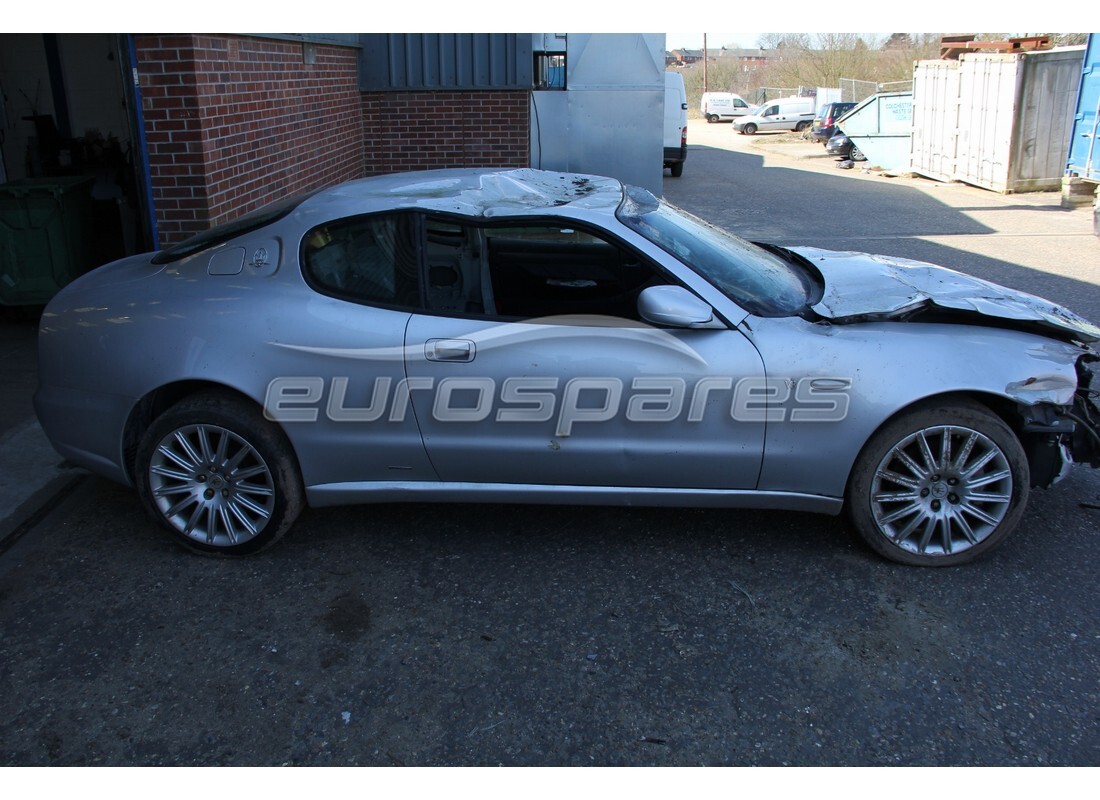 maserati 4200 coupe (2003) con 27,600 miles, preparándose para desmantelar #3