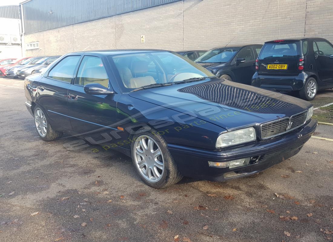 maserati qtp v6 (1996) con varios, preparándose para desmantelar #10