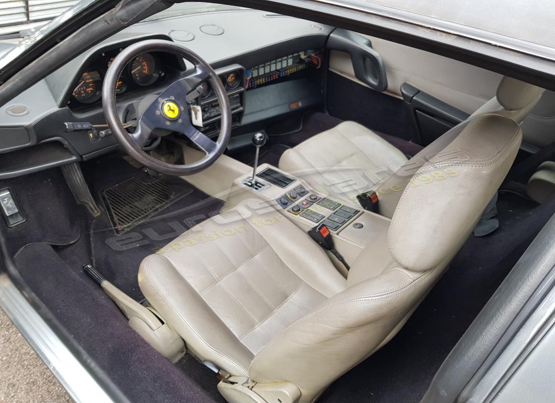 ferrari 328 (1985) con 20,317 kilómetros, en preparación para desmantelamiento #9