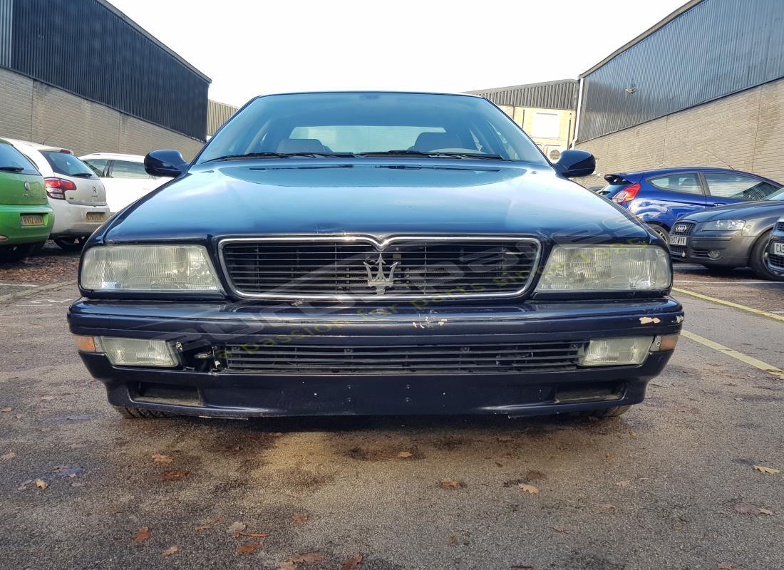 maserati qtp v6 (1996) con varios, preparándose para desmantelar #11