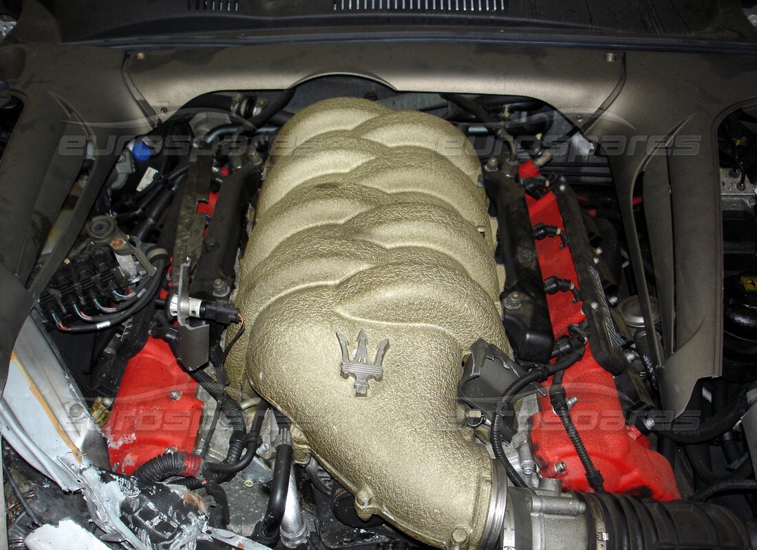 maserati 4200 coupe (2003) con 62,000 miles, preparándose para desmantelar #5