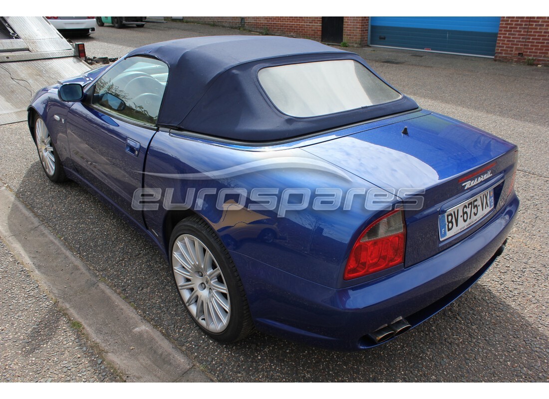 maserati 4200 spyder (2004) con 61,963 miles, preparándose para desmantelar #4