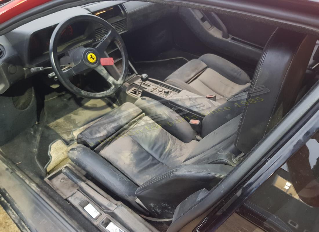 ferrari testarossa (1987) con 33,436 kilómetros, en preparación para desmantelamiento #9
