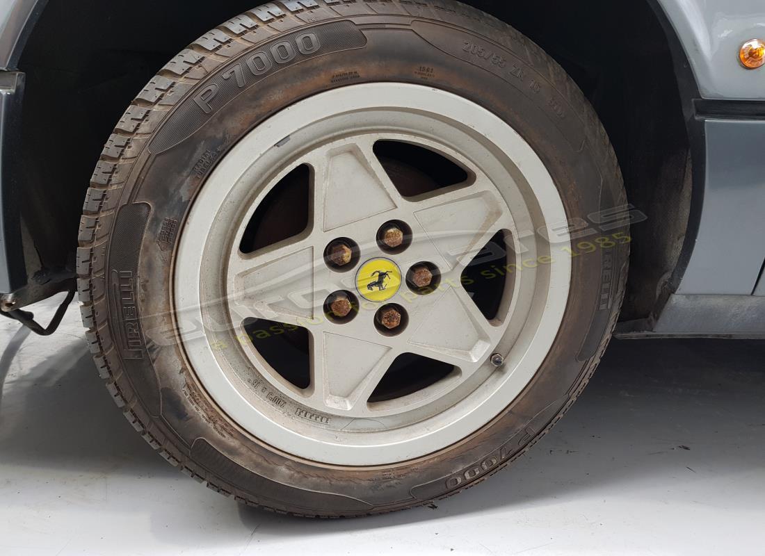 ferrari 328 (1985) con 20,317 kilómetros, en preparación para desmantelamiento #13