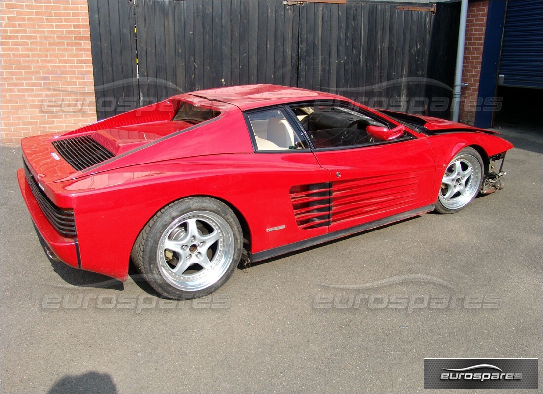 ferrari testarossa (1990) con 33,992 miles, preparándose para desmantelar #4