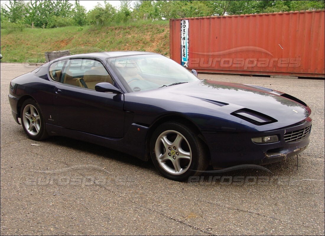 ferrari 456 gt/gta preparándose para el desmantelamiento en eurospares