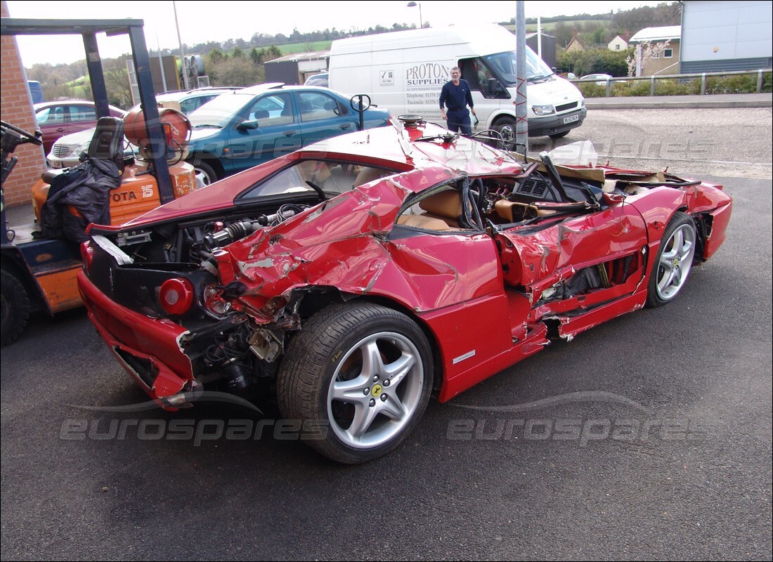 ferrari 355 (2.7 motronic) con 22,000 miles, preparándose para desmantelar #6