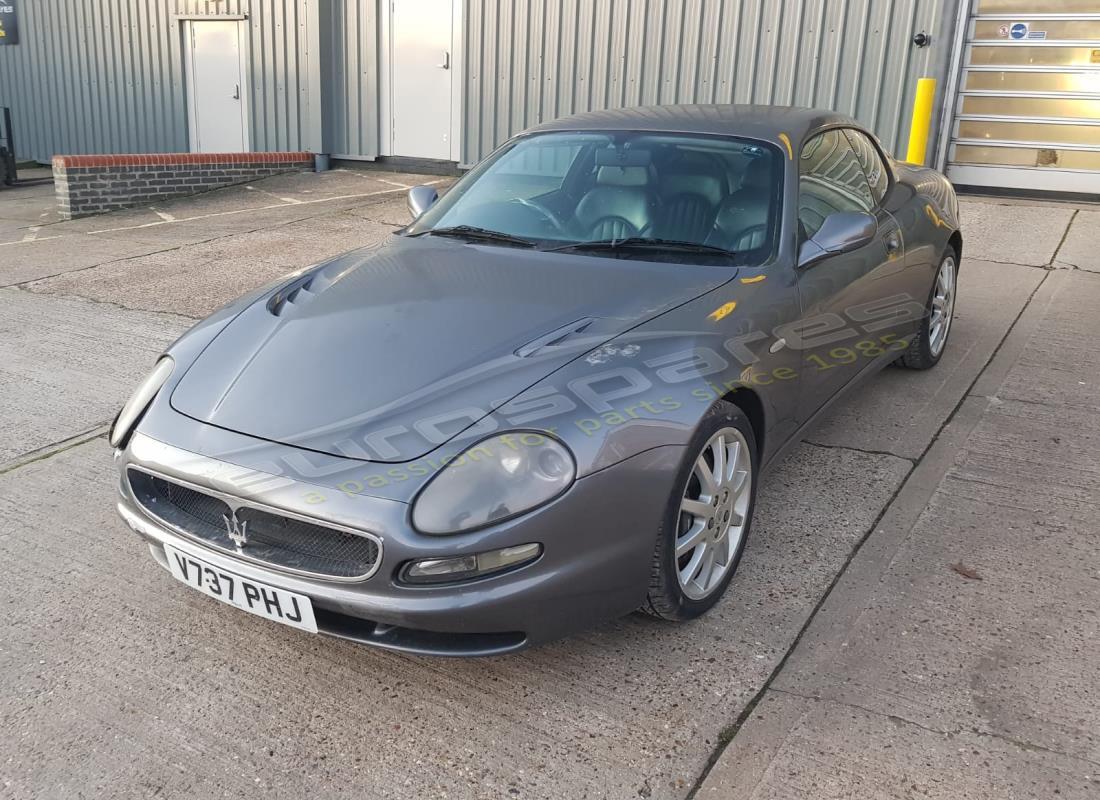 maserati 3200 gt/gta/assetto corsa preparándose para el desmantelamiento en eurospares