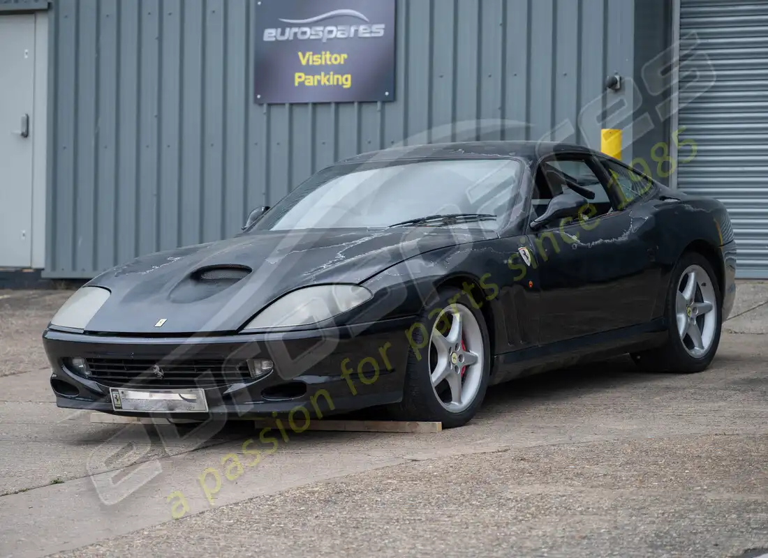 ferrari 550 maranello preparándose para el desmantelamiento en eurospares