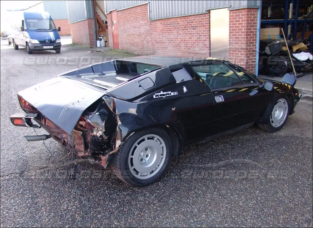 lamborghini jalpa 3.5 (1984) con 44,773 kilómetros, en preparación para desmantelamiento #10