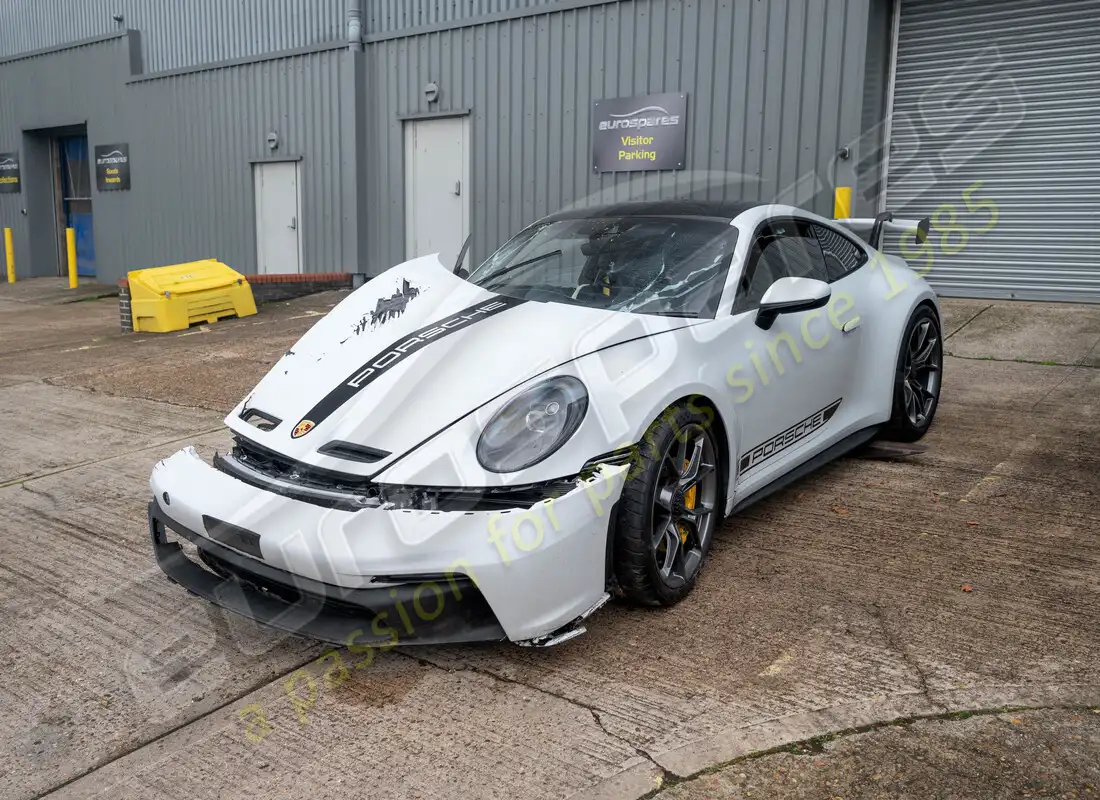 porsche 2023 (992-1 gt3/rs/st) preparándose para el desmantelamiento en eurospares