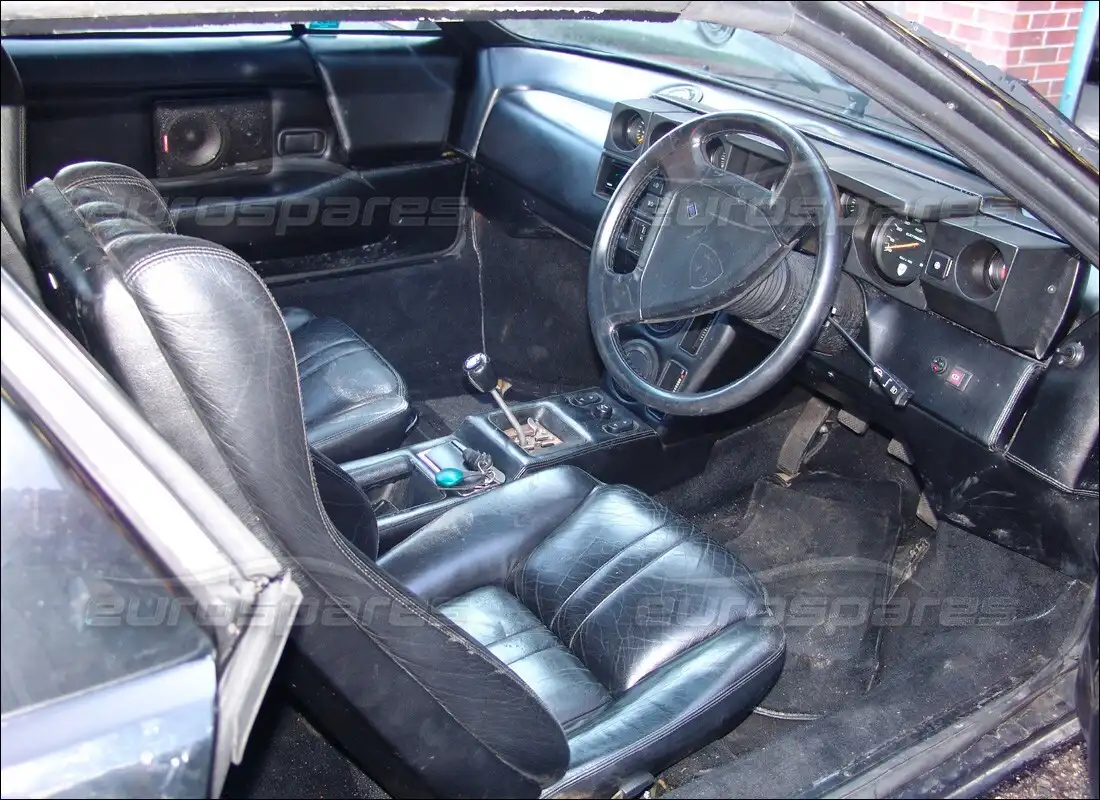 lamborghini jalpa 3.5 (1984) con 44,773 kilómetros, en preparación para desmantelamiento #7